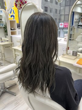 アルターシェリー(aL-ter che'rie) アッシュカラー/暗めカラー/グランマッシュ/デザインカラー新籾