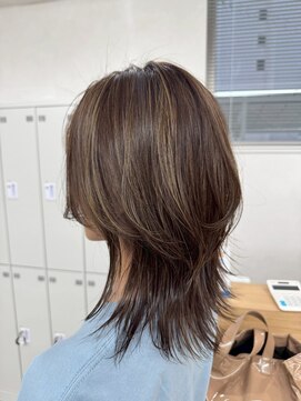 セイル(Sail) 動きのある大人レイヤー