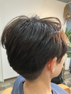 美容室ひろ カット＋ヴィラロドラカラー＋ケアトリートメント