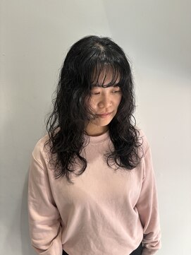 ウクラ バイ レシッド 池袋(uchla by rcid) レイヤーでふんわりウェーブパーマ