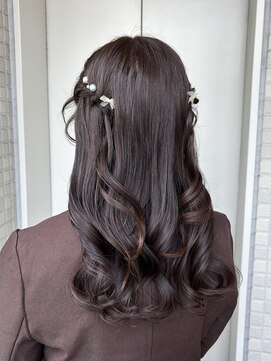 シャルムバイケンジ(Charm.by KENJE) 【ハーフツイン】結婚式/お呼ばれヘア/銀座/有楽町/ヘアアレンジ