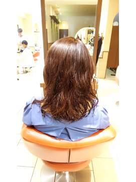 ネオリーブチノ 登戸店(Neolive cino) neolive cino   大人ミディアムカールスタイル☆