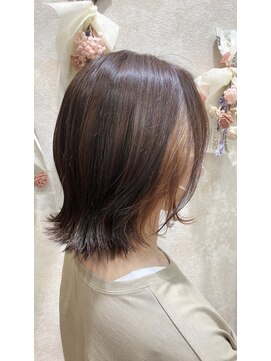 オラ ボーテ(Aura Beaute) 30代40代50代大人かわいい白髪染め オフィス イヤリングカラー