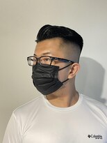 ハイスキンフェード　高めのスキンフェード　バーバーシチサン