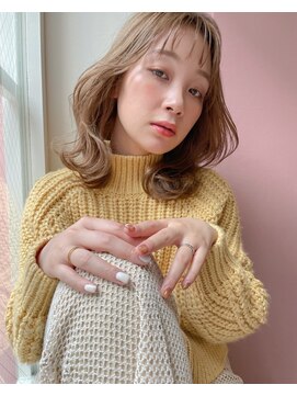 フィガロ アヴェダ(FIGARO AVEDA) ミディアムレイヤー