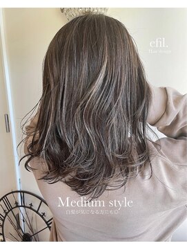エフィル(efil.) 細ハイライトミディアムスタイル