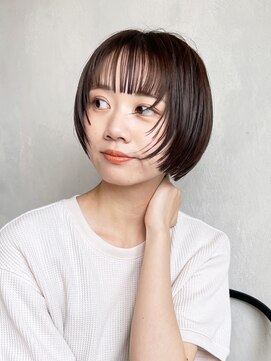 アイティーバイアルバム 八王子店(IT by ALBUM) 顔まわりウルフボブ_グレージュカラーボブウルフ_39203