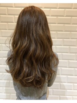 カミケンネクスト(kamiken.next) 艶髪ミルクティーベージュ大人可愛い【カミケンネクスト】