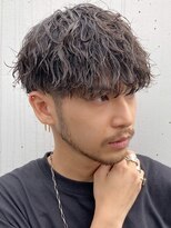 フィフス 栄(fifth)&nbsp;ツイストスパイラルパーマツーブロックメンズマッシュ