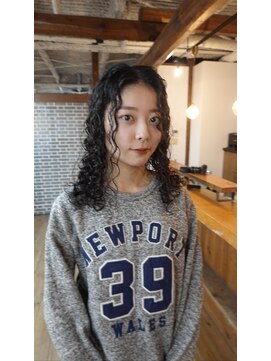 ニーム(nimes) ハードパーマ