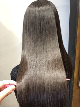 トム ヘアー(Tom hair) サラ艶ロングヘア