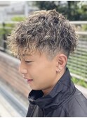 ツイストスパイラル/スキンフェード/メンズパーマ