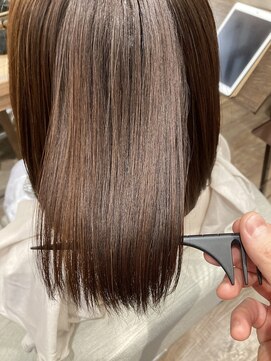 ユーリカ リチェルコ 四天王寺前夕陽ケ丘店 髪質改善カラー/ベージュブラウン