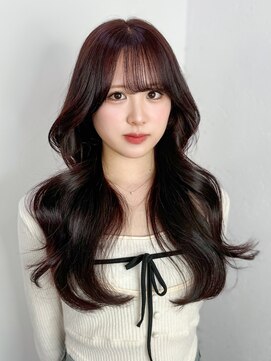 アルバム 新宿(ALBUM SHINJUKU) おくれ毛顔周りレイヤーロング韓国ヘア_F40799