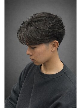 グロウ 天神店(growth) フェザーショート