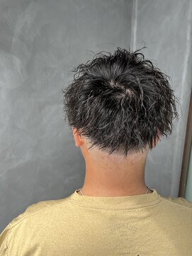 ラ カルモ(LA CALMO) ツイストパーマ