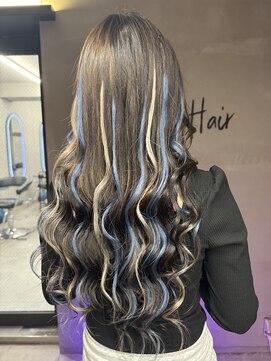 ラニシス ヘアー(Lanisis Hair) 原色使ったハイライト！