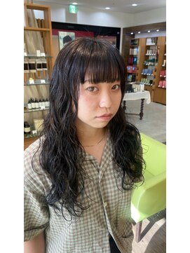 プランタンアヴェダ(printemps AVEDA) ロングのフワフワスパイラルパーマ