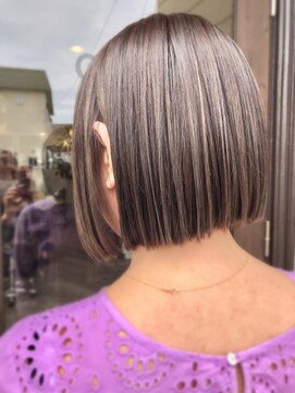 ヘア メイク ココ(hair make coco) 切りっ放し×ハイライト♪