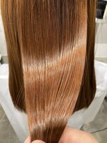 ルッカ(Lucca) 【最高の潤い艶髪!】髪質改善ストレートエステ