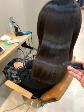 テトテ 三宮店(Tetote) ／ヘルシースタイル／髪質改善／艶ストレート／