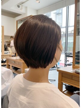 エムプラス 二子玉川(Mplus) 大人上品シンプルショートボブ (30.40.50代) 夏目サトル