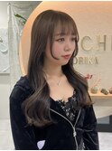 ワンカラーで発色するオリーブカラー