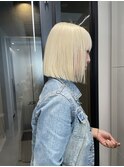 ブロンド/抜きっぱなしブロンド/切りっぱなしボブ