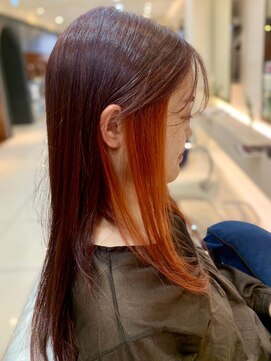 ザビー(THE B) 本八幡×インナーカラー×ケアブリーチ×赤