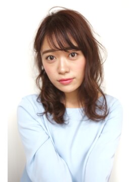 モルーア 錦糸町(Moruadh) ゆるふわコテ巻き風パーマ