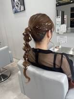 アリュア(Allure)&nbsp;ポニーテール×編みおろし