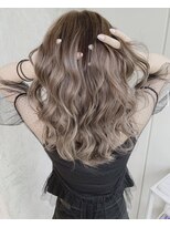 ミリム 栄矢場町店(MIRiM) *外国人風バレイヤージュ*