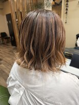 シーン(seen.)&nbsp;ボブのハイライトカラー