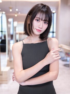 ハバナ 天神(HAVANA) 20代30代大人ガーリーレイヤーボブ/顔周り似合わせカット