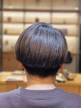 レン(Re:N) マッシュショート×ツーブロック×極細ハイライト