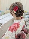 サイドよせおだんごヘア