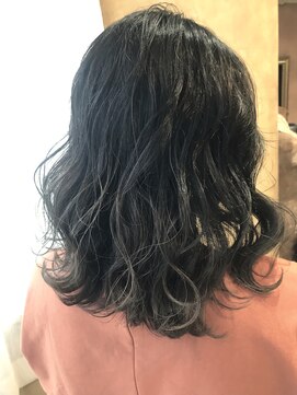 ユニーク(UniQ) グラデーションカラー+ブルー【UniQ・小笹】