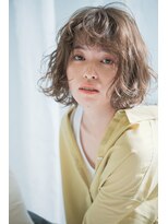 ヴァンクシー バイ ルナ(VANKCY by Luna)&nbsp;パーマ 大人ボブ ボブルフ ピンクベージュ デザインカラー 前髪