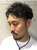センターパートパーマスタイル