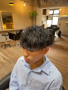 シリー 南風原店(SILLY) メンズパーマ沖縄波巻き