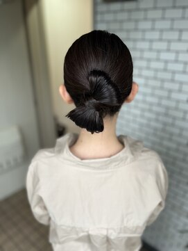 フェリーチェ(Felice) リボヘア ロウボーン タイトヘア タイトシニヨン 花嫁