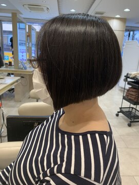 アッシュ 仙川店(Ash) 王道 前下がりグラデーションボブ