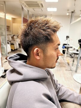 ルージュバイグルーブ(rouge.by.groove) フェード風刈り上げショート