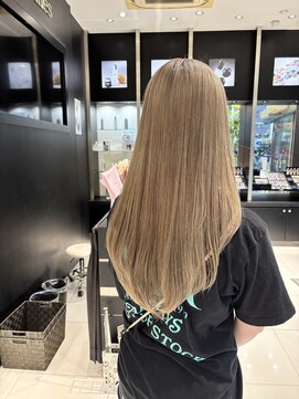 エアー 銀座タワー(AIR) ミルクティーベージュ/ハイトーンカラー