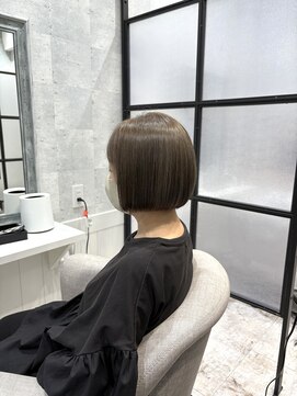 イーズ バイ インス(Yeeee.s by INCE) 白髪ぼかし/脱白髪染め/脱白髪染めハイライト/透明感