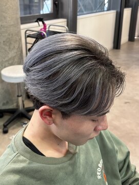 アウラ(AURA) メンズバレイヤージュシルバーバレイヤージュセンターパート