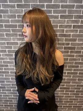 レイドバック(LAID BACK) 抜け感アッシュ系ベージュ×レイヤーカット