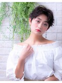 ひし形小顔耳かけ大人かわいいくせ毛風グラマラスふわミディ