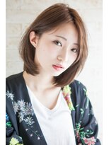 ルアナ(LUANA) 長め前下がりボブ