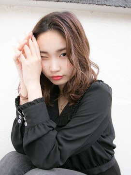 ルティア(Lutia) 大人ボブディのラフウェーブ☆